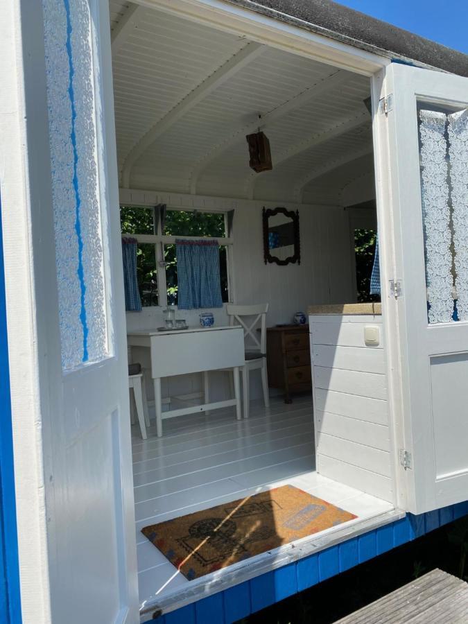 Little Blue House Hotel Oostvoorne Exterior foto
